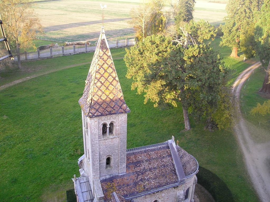 Chateau De Bresse Sur Grosne Kamer foto