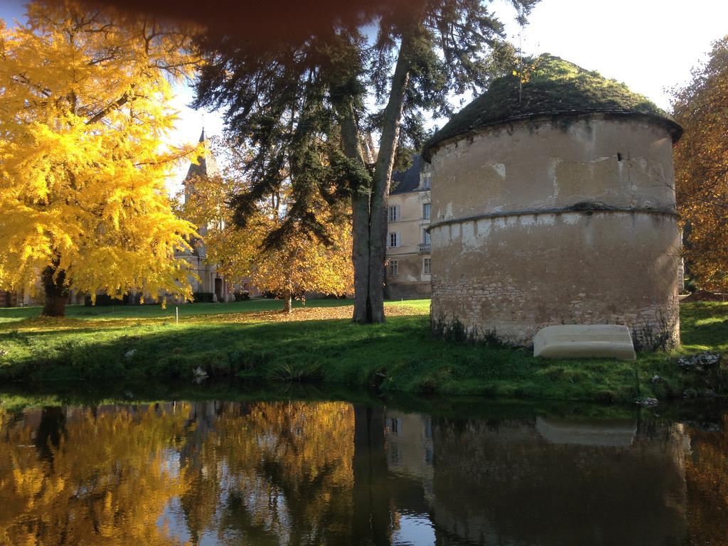 Chateau De Bresse Sur Grosne Buitenkant foto